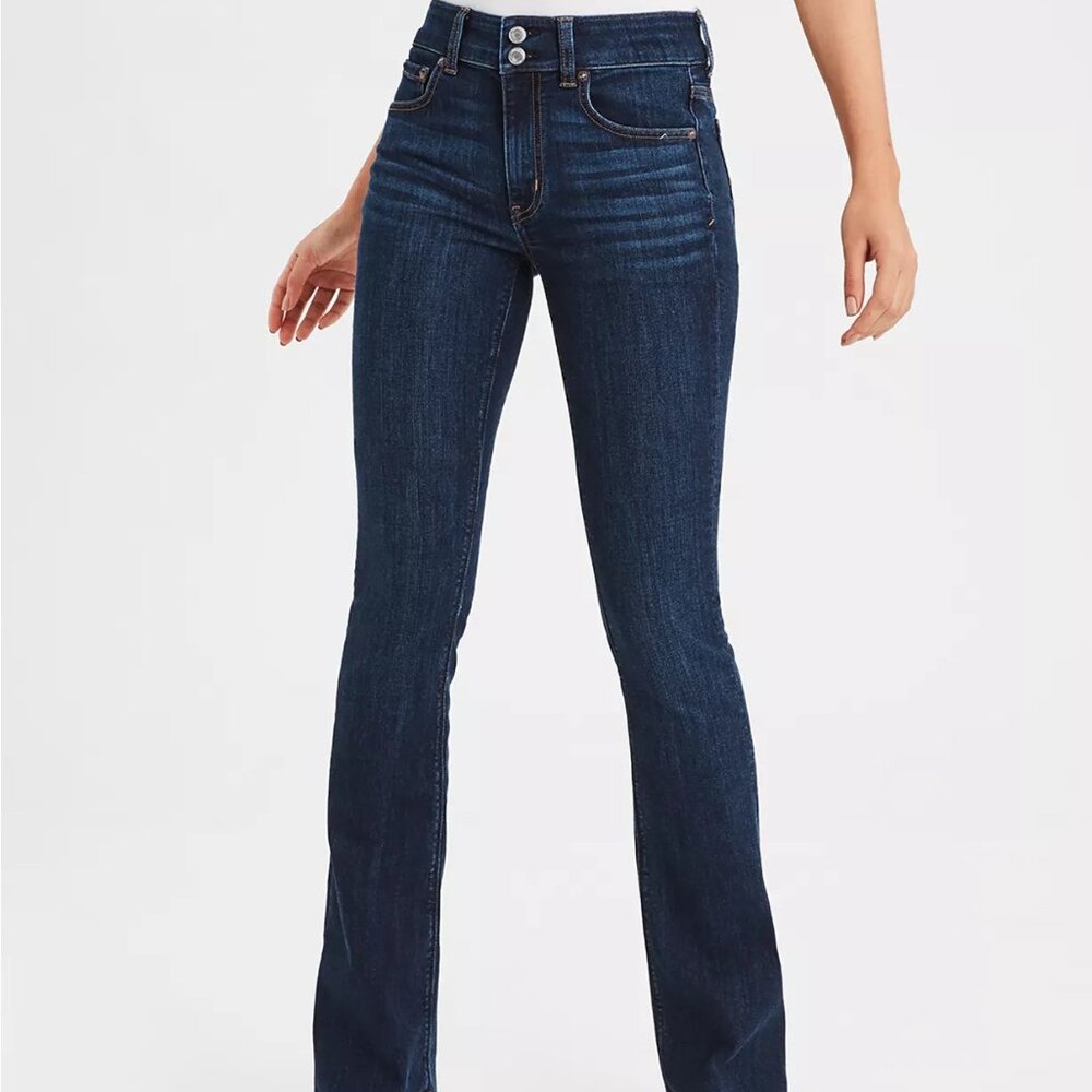 Low-Rise American Eagle Flare Jeans- Size 6
